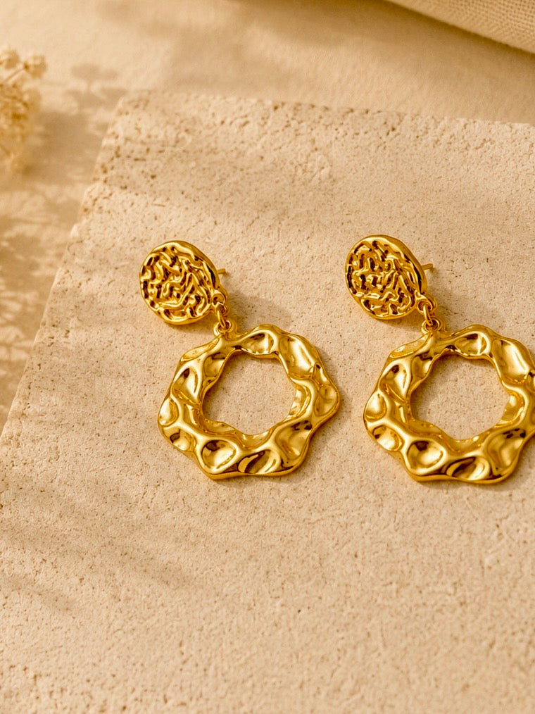 Boucles d’Oreilles Ondine Dorée