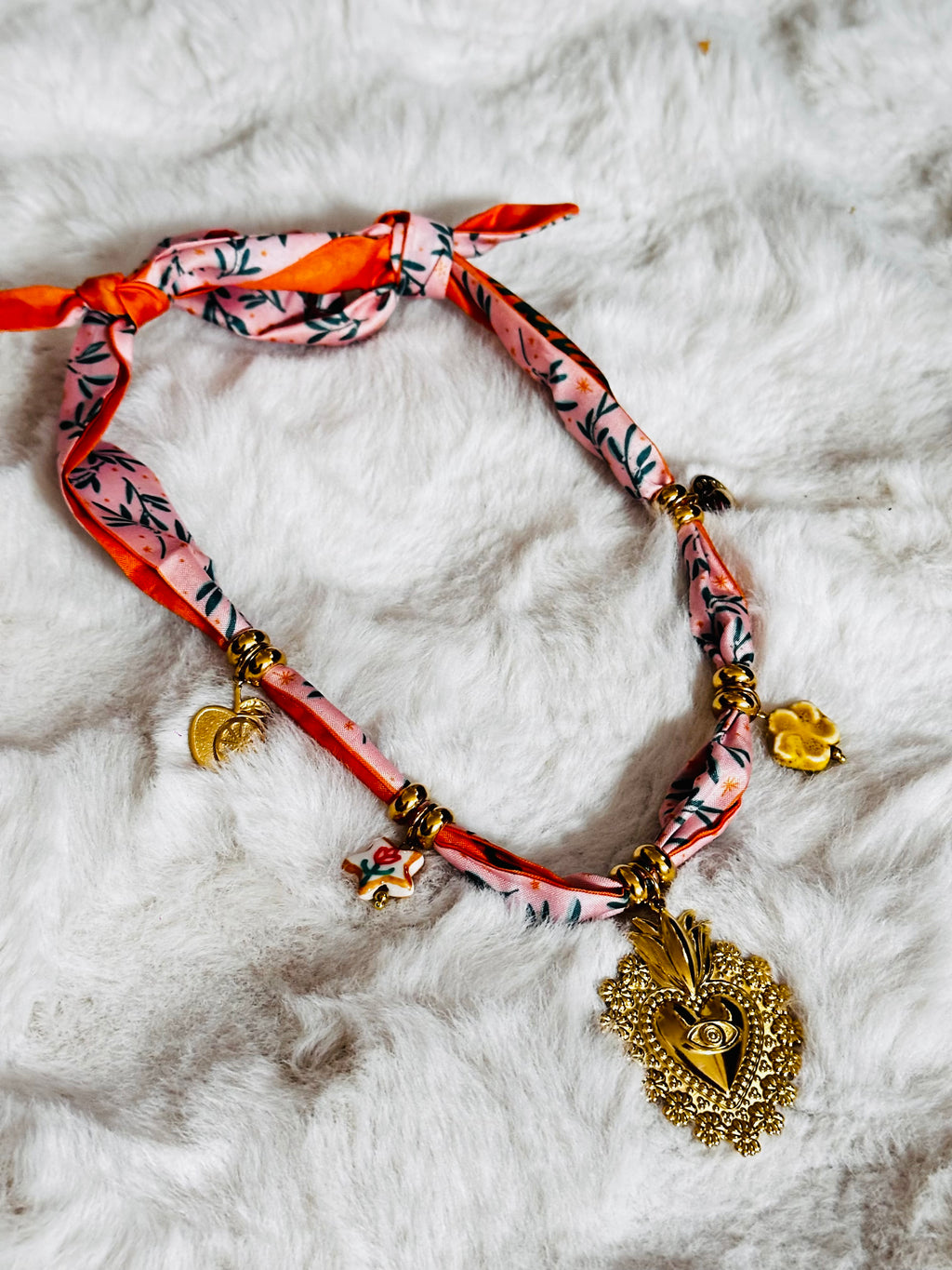 Collier Rosalia