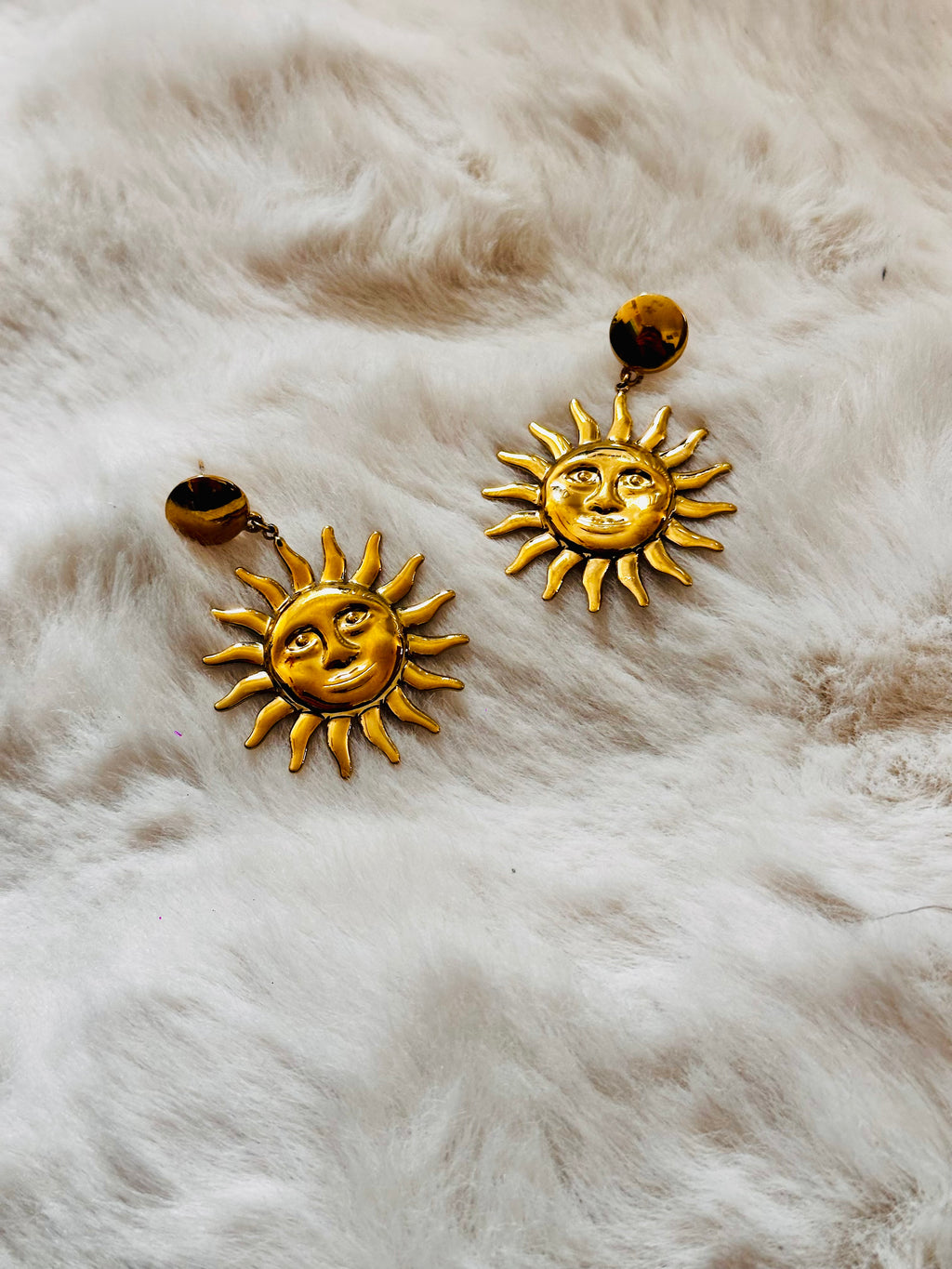 Boucles d’oreilles, Laura Soleil
