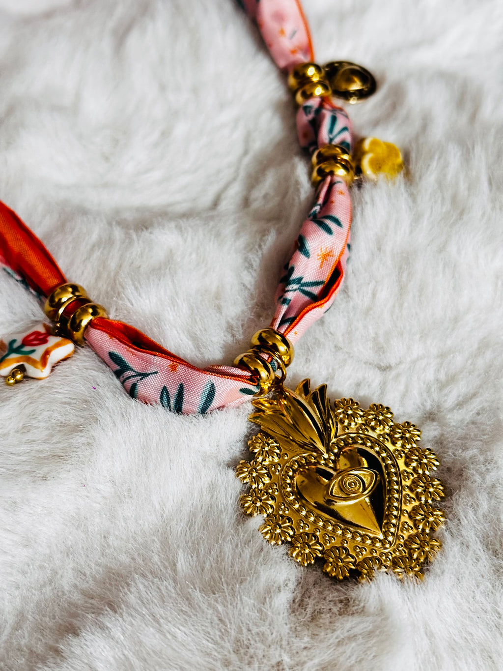 Collier Rosalia