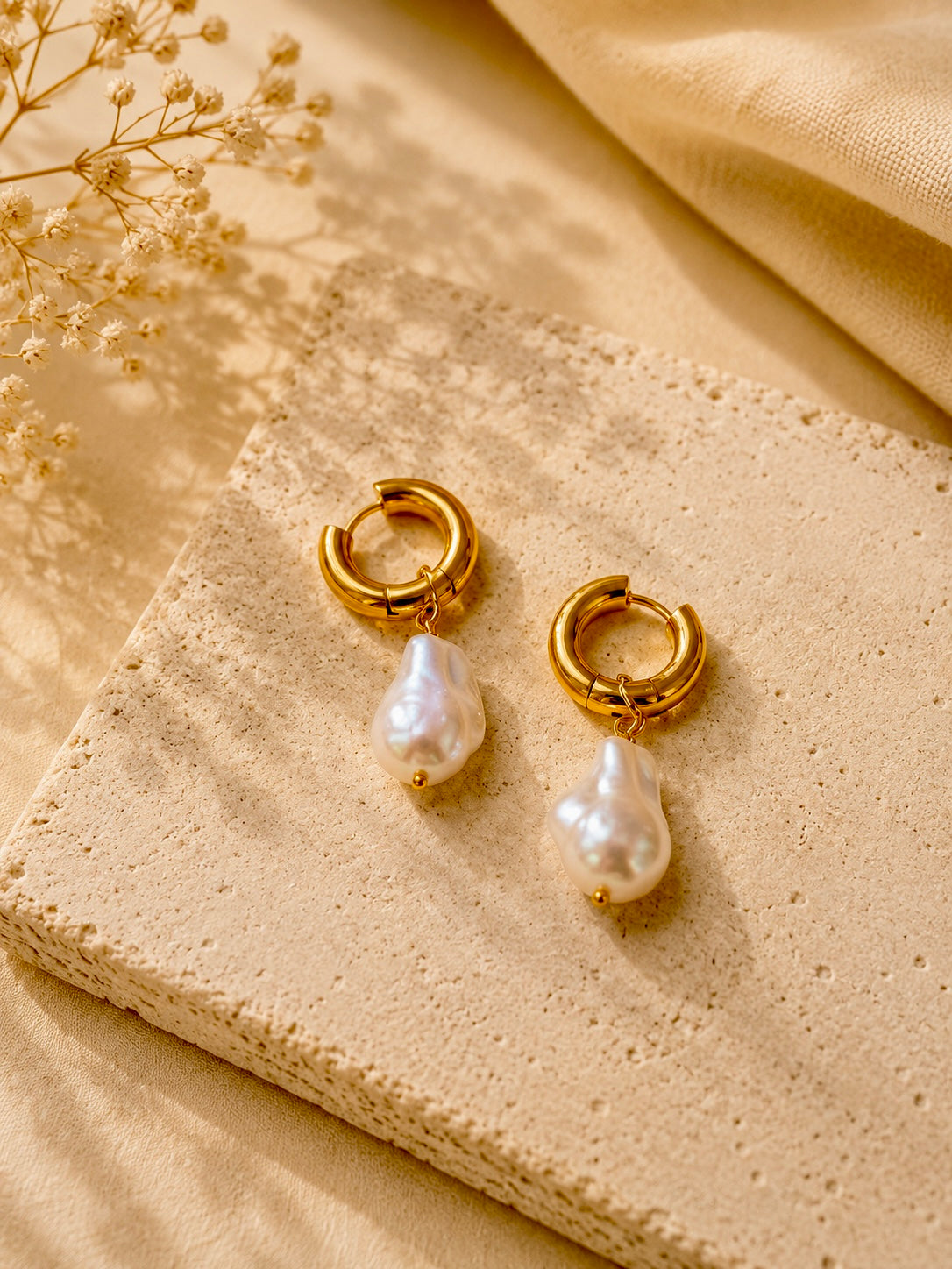 Boucles d’Oreilles Perla Dorée