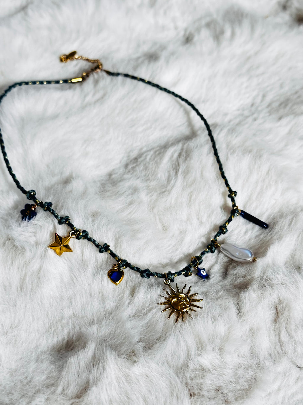 Collier Celestia