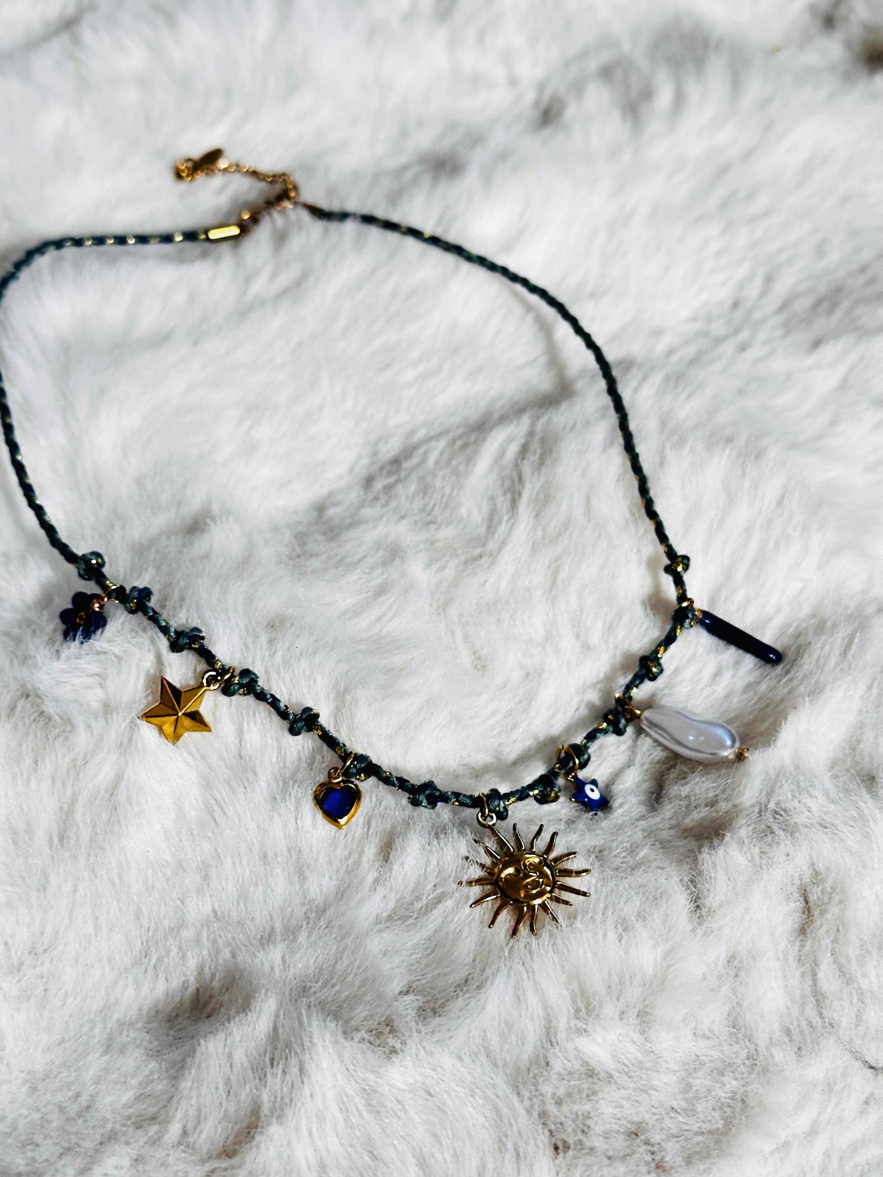 Collier Celestia